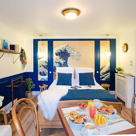 Apartment The Great Wave, Calme Avec Terrasse Et Parking Gratuit