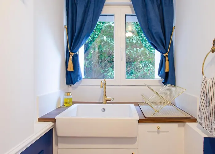 아파트 The Great Wave, Calme Avec Terrasse Et Parking Gratuit *